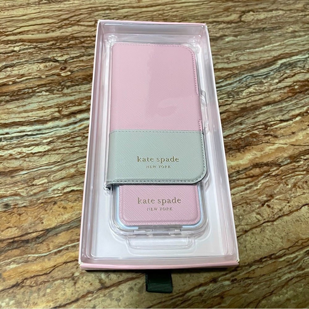 Kate Spade - Picture 3 of 5